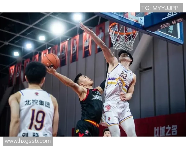 西安篮球队荣登全国篮球配合排行榜第十名展现团队实力与合作精神