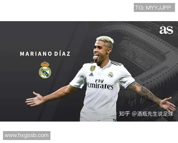 足球明星感染新冠病毒无症状引发关注球迷和媒体的热议与担忧