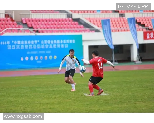 足球明星热议村超赛事引发全民关注与热情高涨